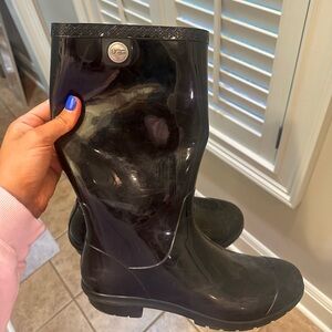 ugg rain boots
